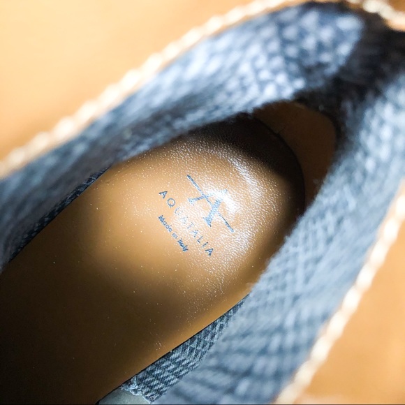 NEW Aquatalia Faria Taupe Buckle Ankle Boots 10 - Picture 8 of 8